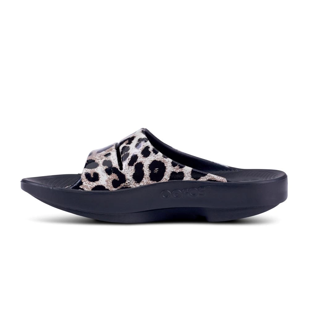 'OOFOS' Women's OOahh Slide Limited Edition - Black / Cheetah - Image 6