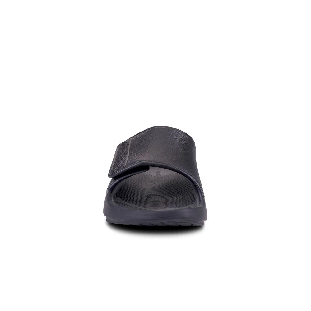 'OOFOS' Unisex OOahh Sport Flex Sandal - Black Matte - Image 4